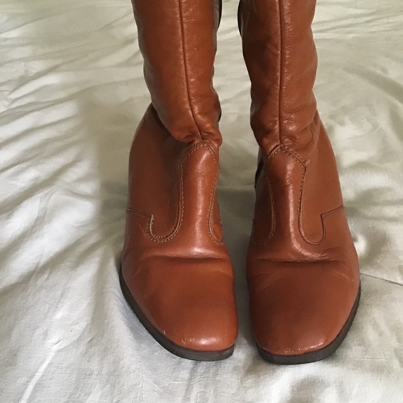 Vintage Tall lace up boots - Picture 4 of 7